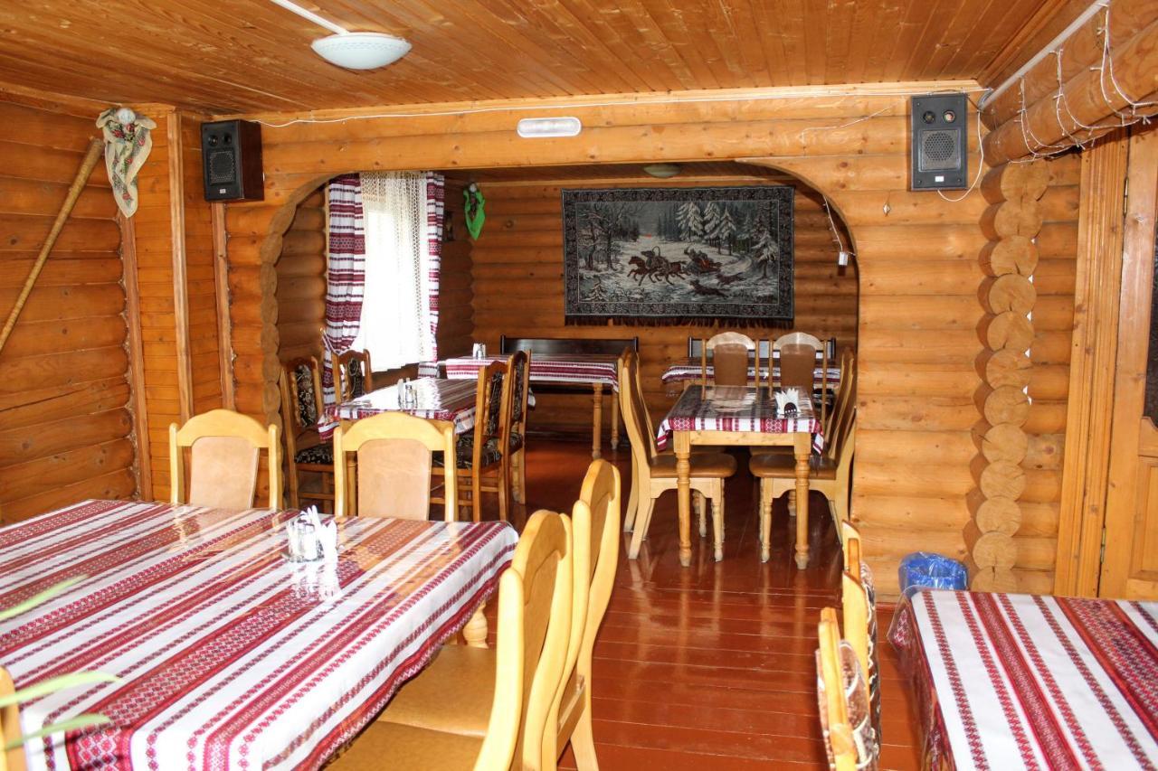 Hotel Мала Одеса Yablunytsya Esterno foto