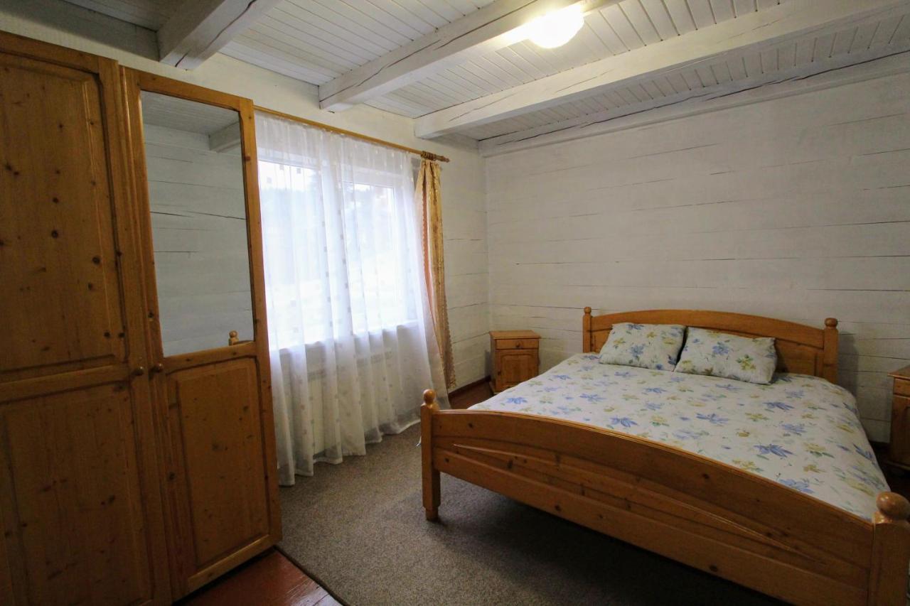 Hotel Мала Одеса Yablunytsya Esterno foto