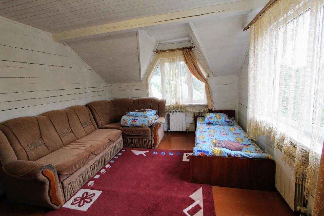 Hotel Мала Одеса Yablunytsya Esterno foto