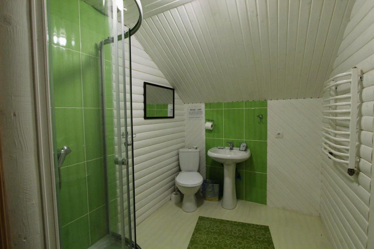 Hotel Мала Одеса Yablunytsya Esterno foto