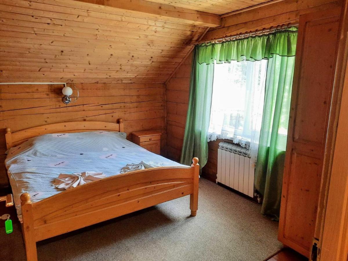 Hotel Мала Одеса Yablunytsya Esterno foto