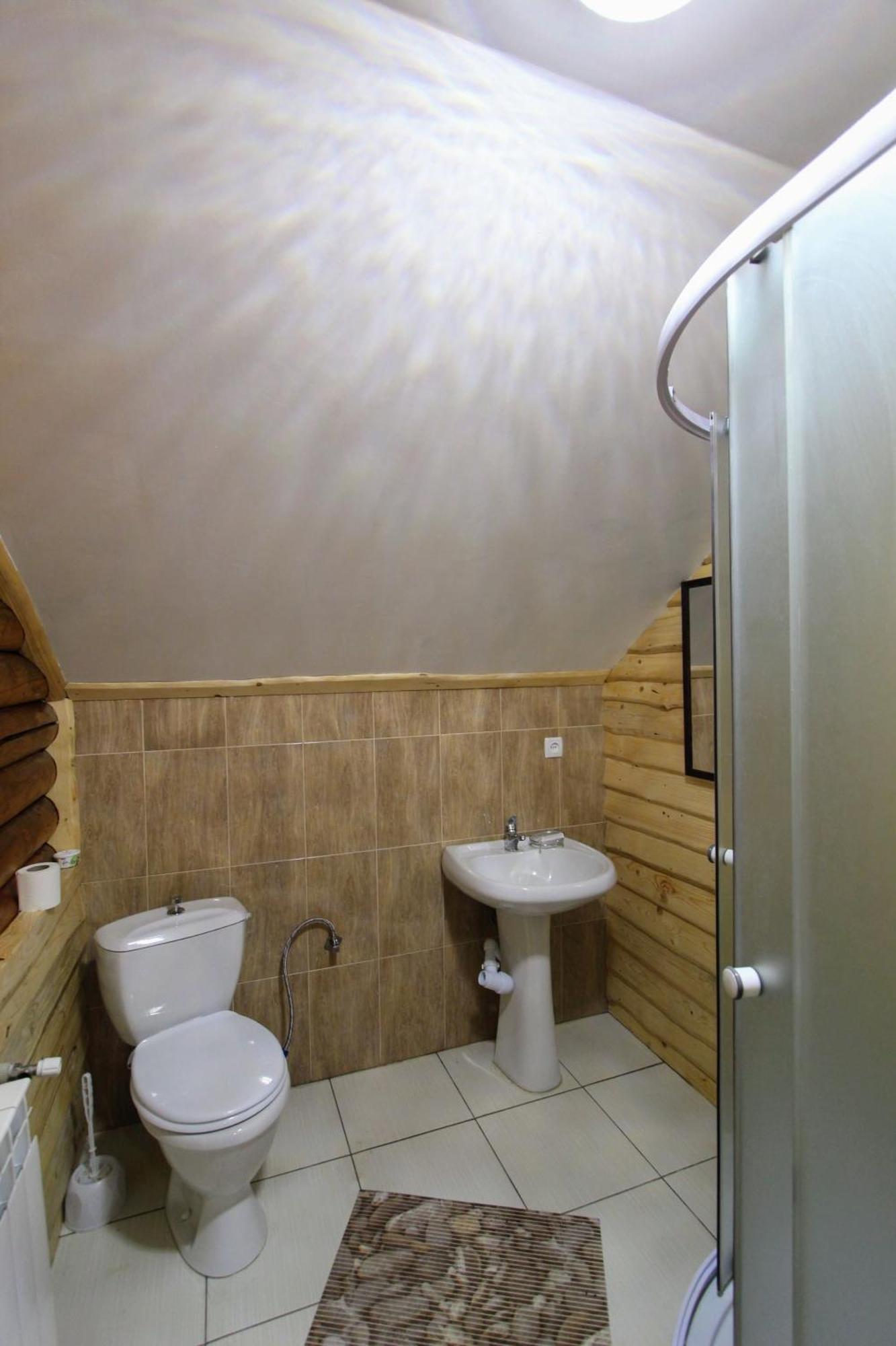 Hotel Мала Одеса Yablunytsya Esterno foto